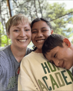 L2 Brands Lisa Norris and Hope Academy students